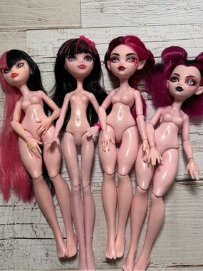 Monster High Doll Lot